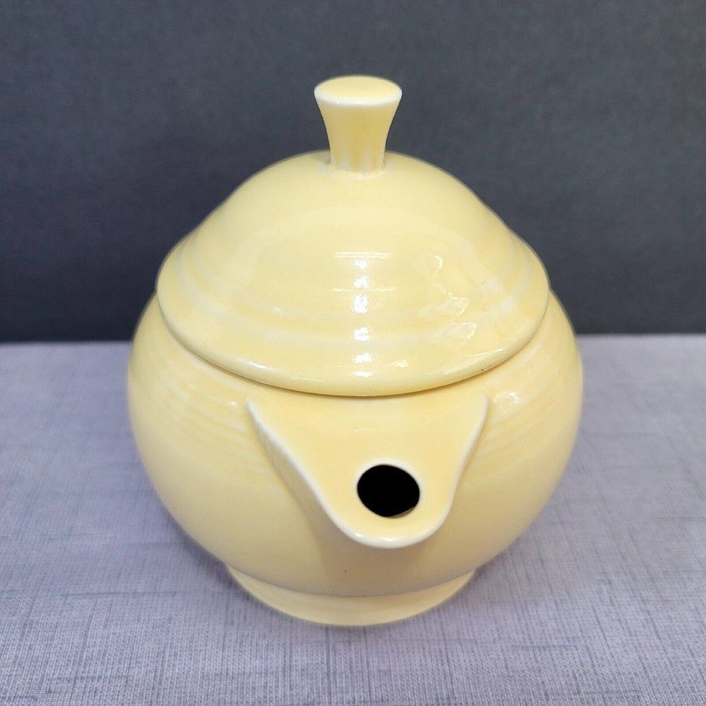 Fiestaware My First Fiesta HLC Yellow Child's Teapot & Lid 2 Cup Retired - Picture 3 of 13
